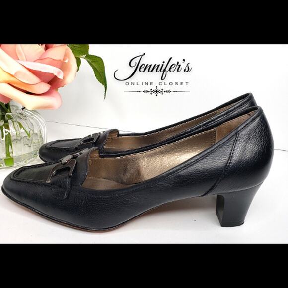 Joan & David Circe Black Leather Pumps Size 6.5M - Picture 5 of 10